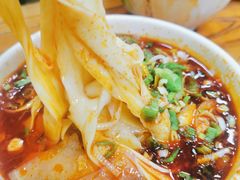 辣子牛肉面-清真·马安军辣子牛肉面