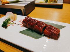 蒲燒鰻魚-丽思卡尔顿·炙焰·铁板烧餐厅
