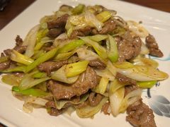 葱爆羊肉-老兰家传统烧烤炒菜泡馍(小南门店)