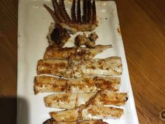烤鱿鱼-喝丢一只鞋辣炒海鲜小烧烤(三八广场店)