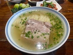 白汤面底-同得兴 Since·1995 传统苏式面馆(嘉馀坊店)