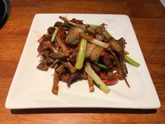 -黑鸡小馆(金源店)