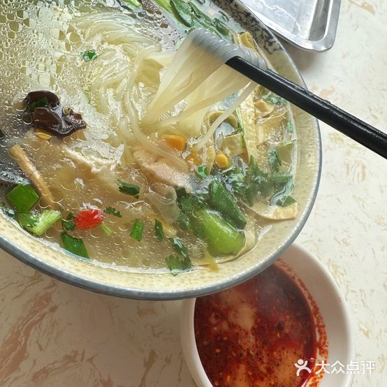阿洁云南过桥米线(北新街店)