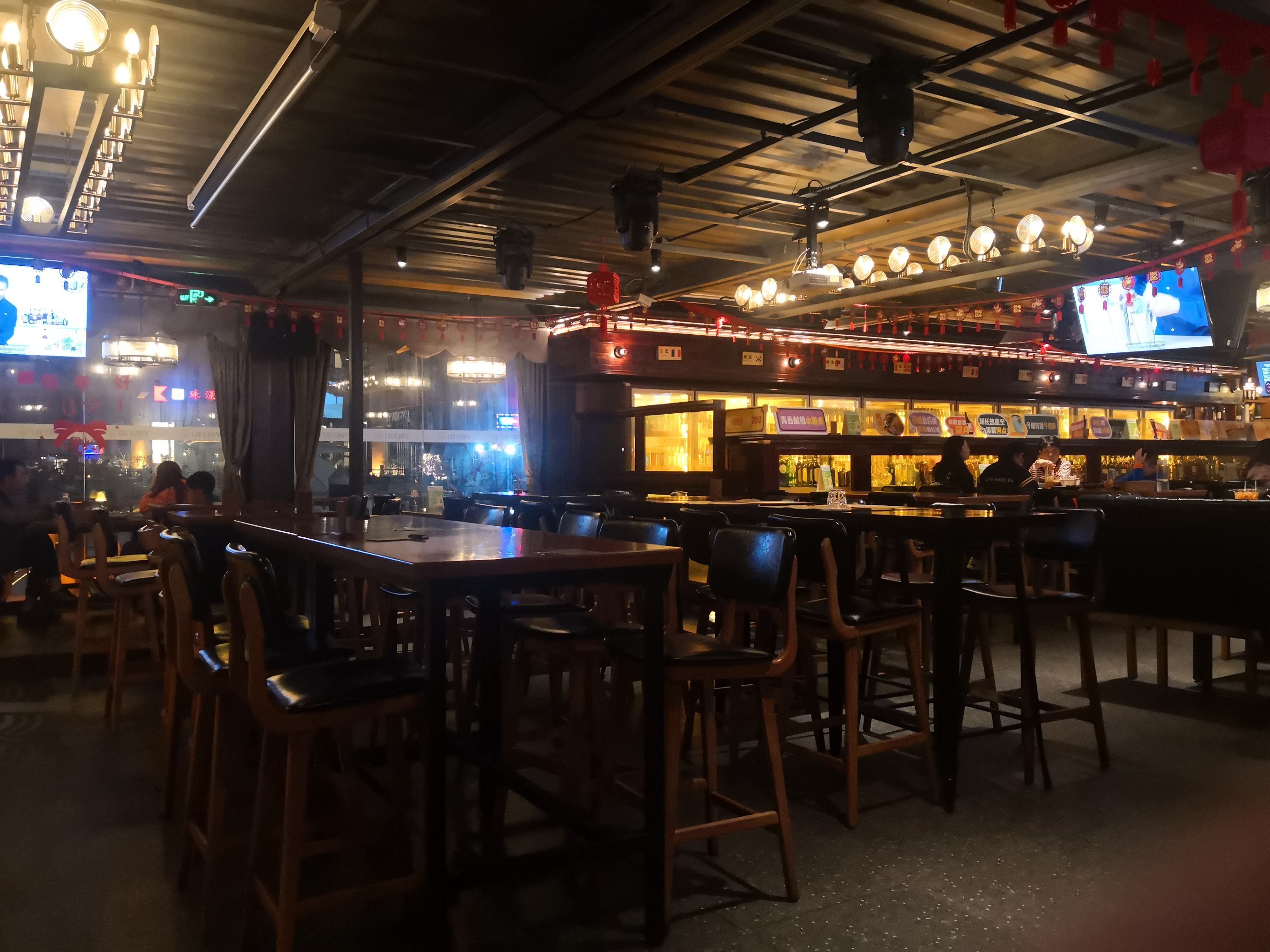 2号码头餐吧¥120/人28495海珠区工业大道沿线评论