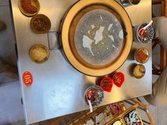 -阿昌白族石板烧·菌锅(大理古城店)