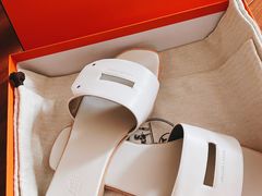 -爱马仕 HERMES(王府井步行街店)