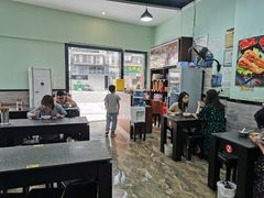 大堂-春阳水饺(香槟广场店)