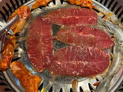 -汉城烤肉·黑金冠(华山路店)