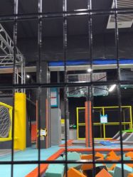 -蹦贝运动中心·蹦床·攀岩·闯关(龙岗店)