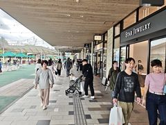 -轻井泽王子购物广场