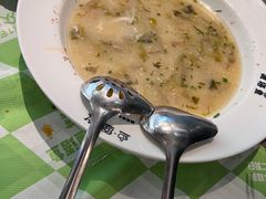 -渔语鱼酸菜鱼新川菜(来福士店)