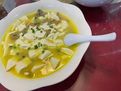 蚌肉豆腐-鼎鲜·蟹农渔水·阳澄湖大闸蟹·农家乐(美人腿店)