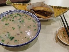 羊杂汤-穆得·老周家牛肉烧饼(普利街店)
