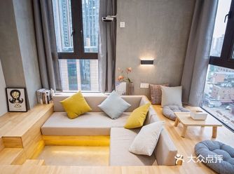 性价比：4个人两个超大床，睡的很舒心