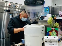 -缶乐FOLLOW咖啡