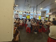 -冶建镜子·老南昌大排档·江西虾王(总店)