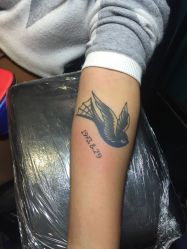 -刺客纹画纹身·洗纹身·穿孔饰品