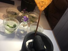 一声叹息-茶是一枝花泡茶店