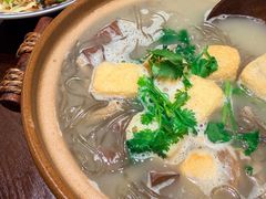 鸭血粉丝汤。-古都历食南京菜·烤鸭·鸭血粉丝·汤包(南京博物院店)