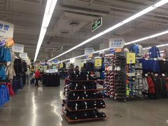 -迪卡侬(西三旗店)