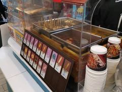 -全家便利店(秀沿路店)