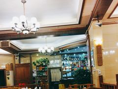 -山城年华老火锅(玉林店)