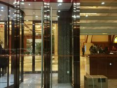 -山明水秀大饭店