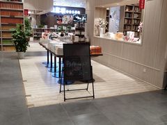-钟书阁(群光广场店)