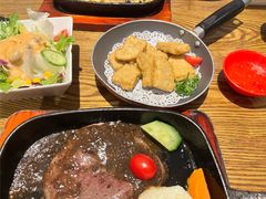-豪客嘉族·麦尼顿西餐厅(乐福天下店)