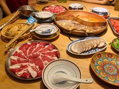 -洱火云南酸菜牛肉火锅(石景山当代商城店)