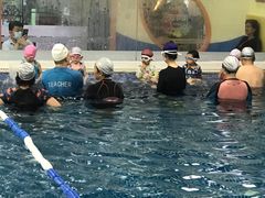 -蓝旗亲子游泳(范湖万达广场店)