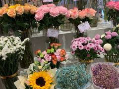 -花邻FloweringLife花艺气球派对(武康大楼店)