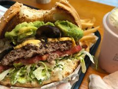 -The Habit Burger Grill 哈比特汉堡(复兴soho店)