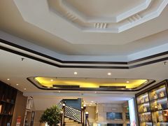 -顺峰(农展馆店)