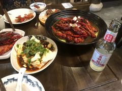 -聚汇三少·龙虾·中餐厅(莫邪路新天地店)