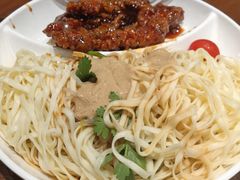 洋葱大排冷面-王家沙点心店(南京西路总店)