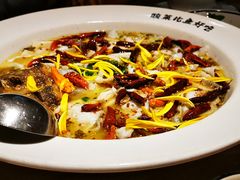 -宝龙城(杭州滨江店)