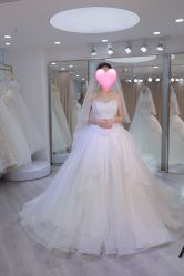 -台湾蔡美月婚纱租赁