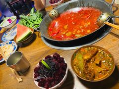 -萍姐火锅·公路夜市(武汉首店)