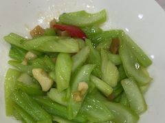 -粤盛海鲜平价店(洛溪食街店)
