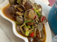 -覃记海鲜美食餐厅