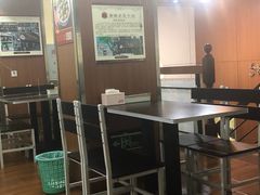 大堂-潮镇老尾牛杂(环城西路店)