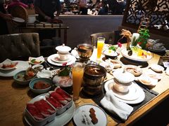 -雍和会海鲜姿造自助(湖东路店)