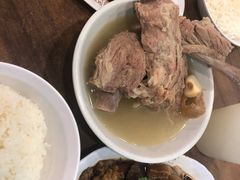 -松發肉骨茶(牛车水店)