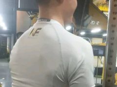 -可逸运动24小时健身