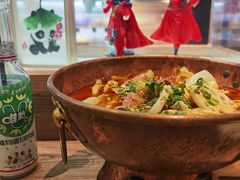 -成都你六姐·牛肉冒菜(上海环宇荟店)