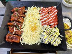 -豚妈妈汤饭·部队锅(南京东路店)
