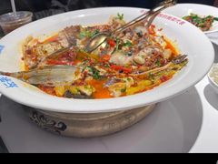 -坛宗剁椒鱼头(河西王府井店)