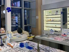 -视野联行眼镜·蔡司·控优点授权(长白万象汇店)