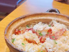腊肉煲仔饭-周锦记广式餐厅